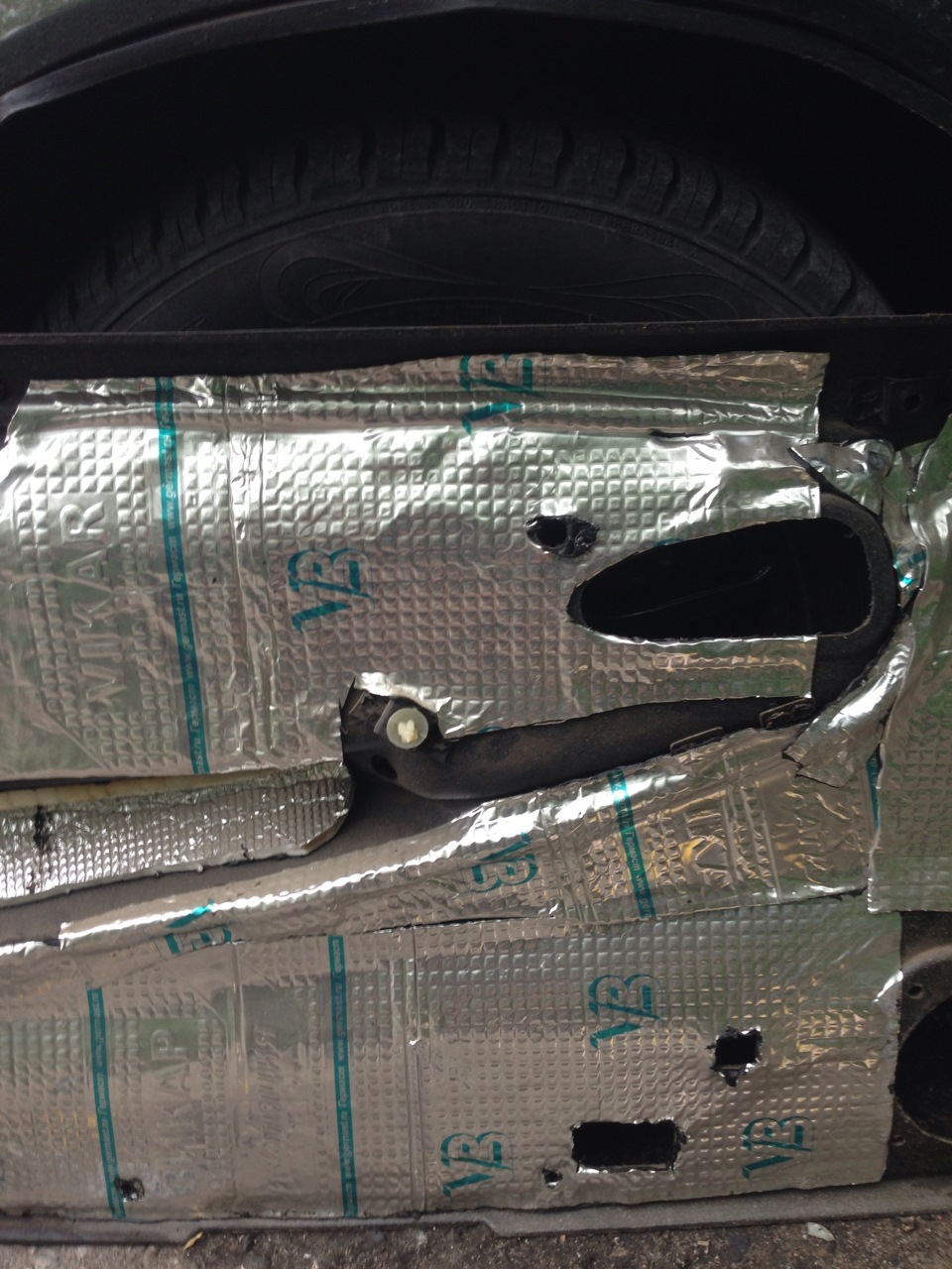 Еще один слой шумки сделал — Lada 2114, 1,5 л, 2007 года | расходники ...