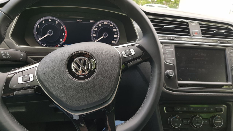 Расход масла — Volkswagen Tiguan (2G), 1,4 л, 2017 года | расходники ...