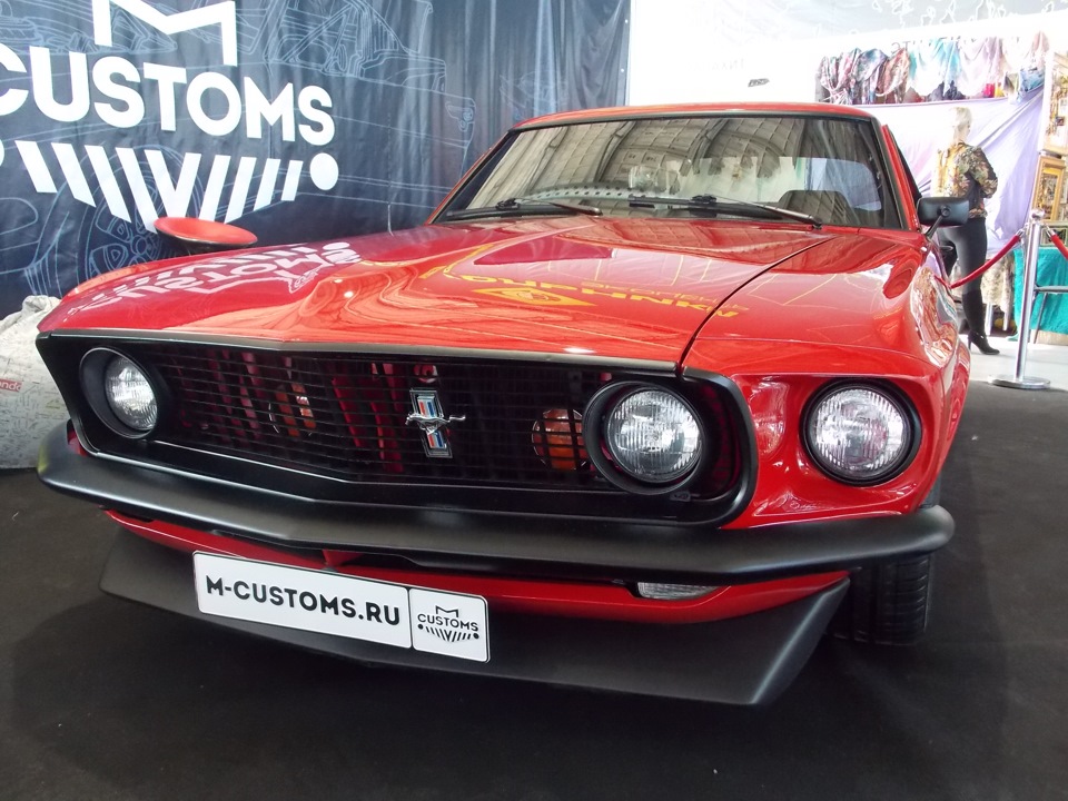 Олдтаймер (Сокольники 2015) Ч.2. — Hyundai Solaris, 1,6 л, 2013 года ...