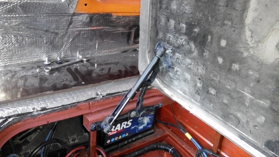 Фото в бортжурнале Volkswagen Transporter T3