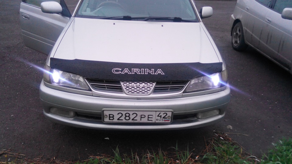 Перегорела лампочка в габаритах — Toyota Carina (7G), 1,5 л., 2000 года ...