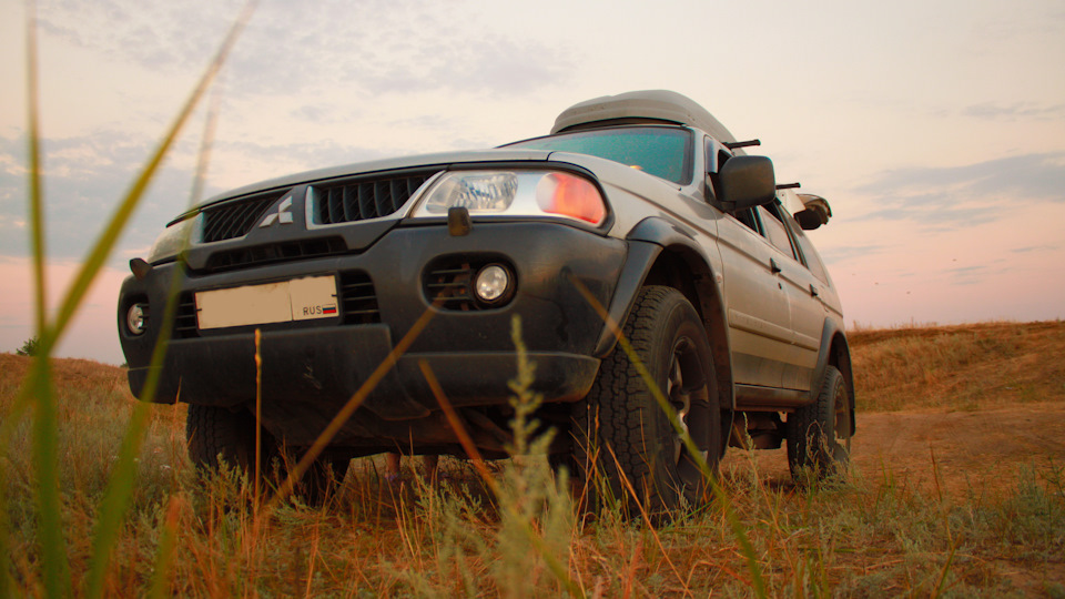 Mitsubishi Pajero Sport 3.0 6G72 V6 24V MT