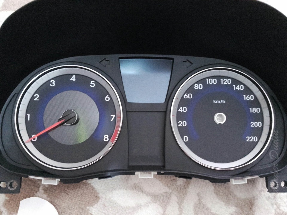 Приборная панель (часть 2) — Hyundai Solaris Hatchback, 1,4 л, 2013 ...