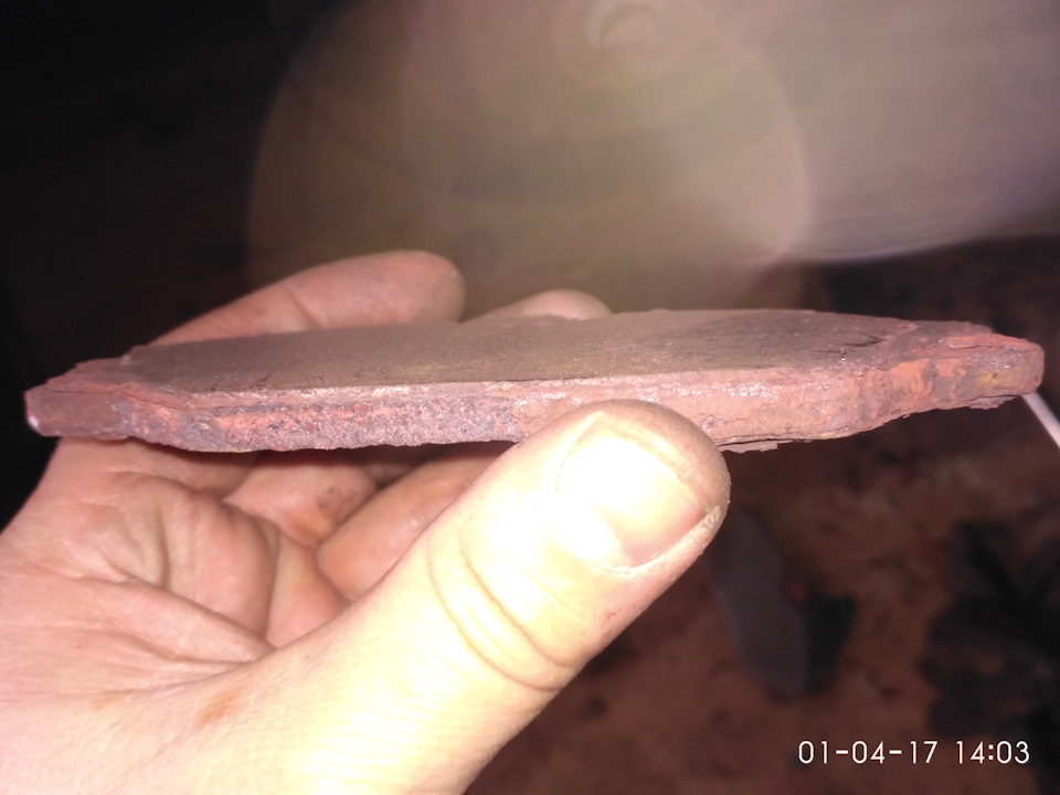 И еще — Renault Laguna I. Запчасти на фото: 041714