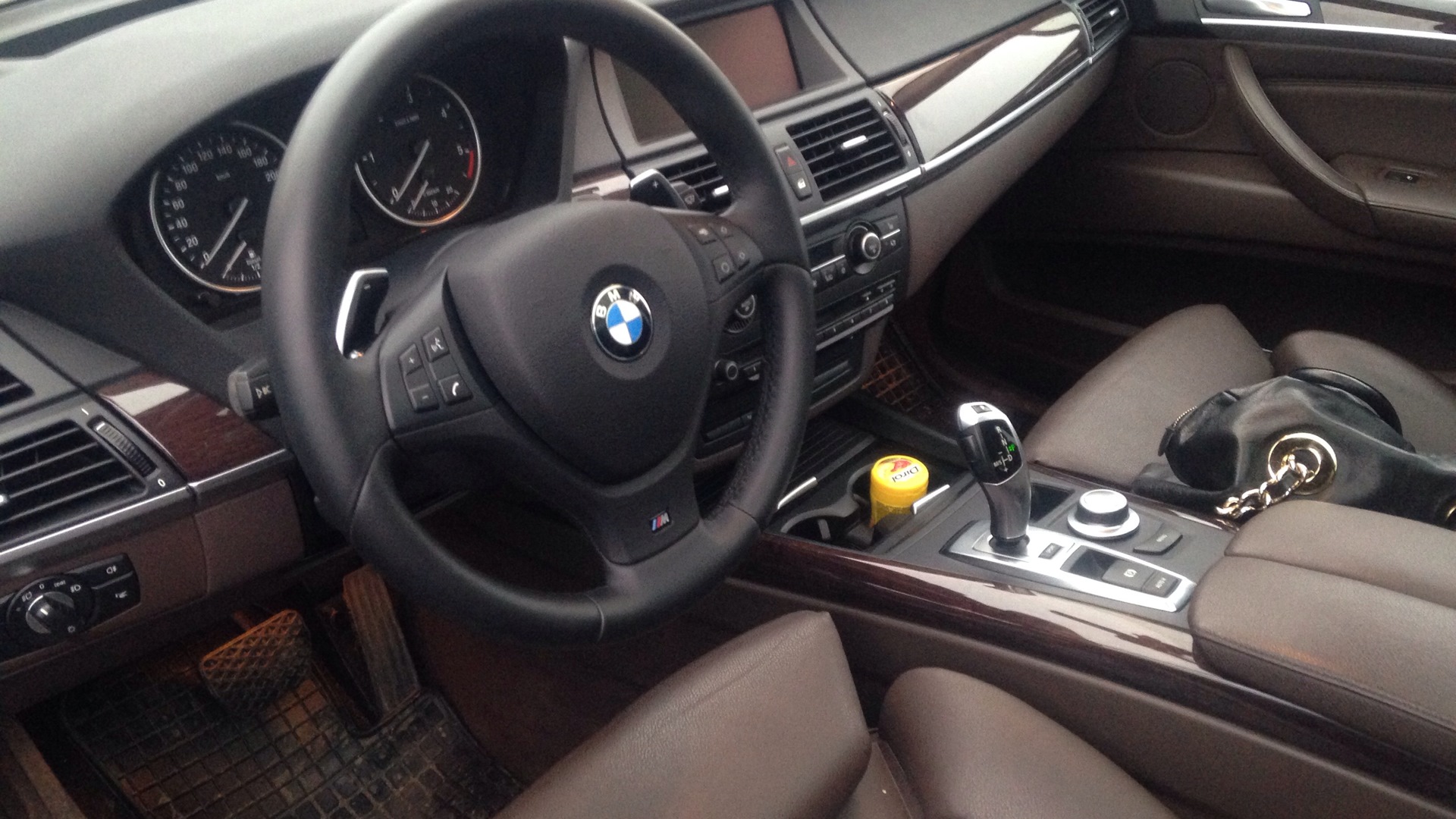 BMW x5 e70 Interior