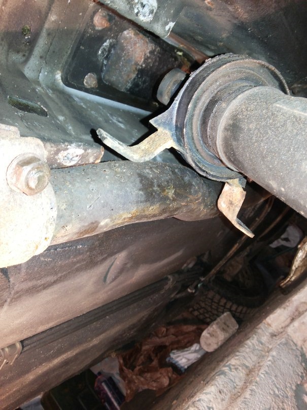 подвесной подшипник на bmw e36 фото подвесной подшипник на bmw e36 фото