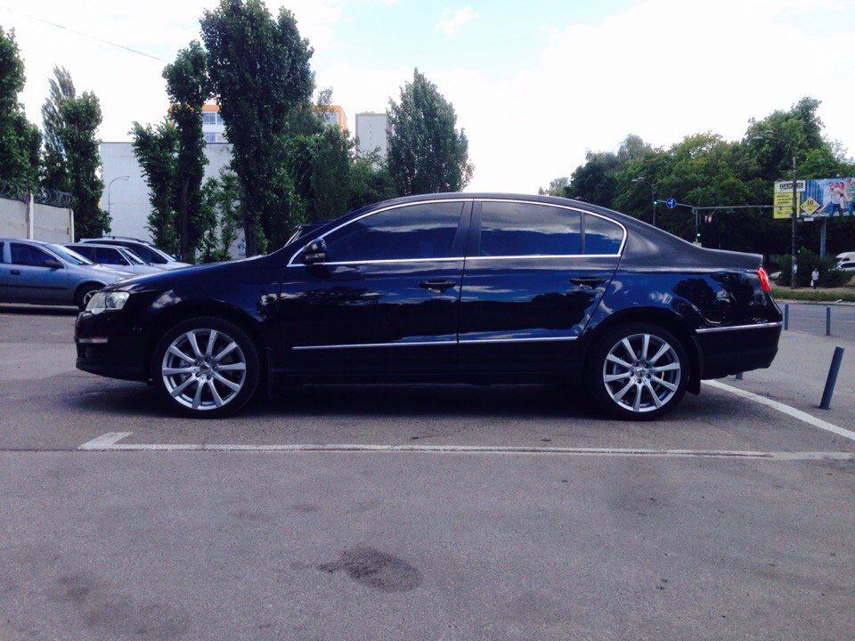 1.8 диски. VW Passat b6 диски r18. VW b6 r18. Passat b8 r18. Volkswagen Passat b6 на 18 дисках.