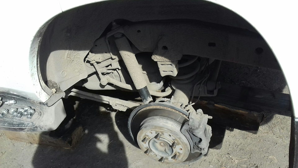 Стойки стучат — Toyota Land Cruiser Prado 120-series, 3,4 л, 2002 года ...