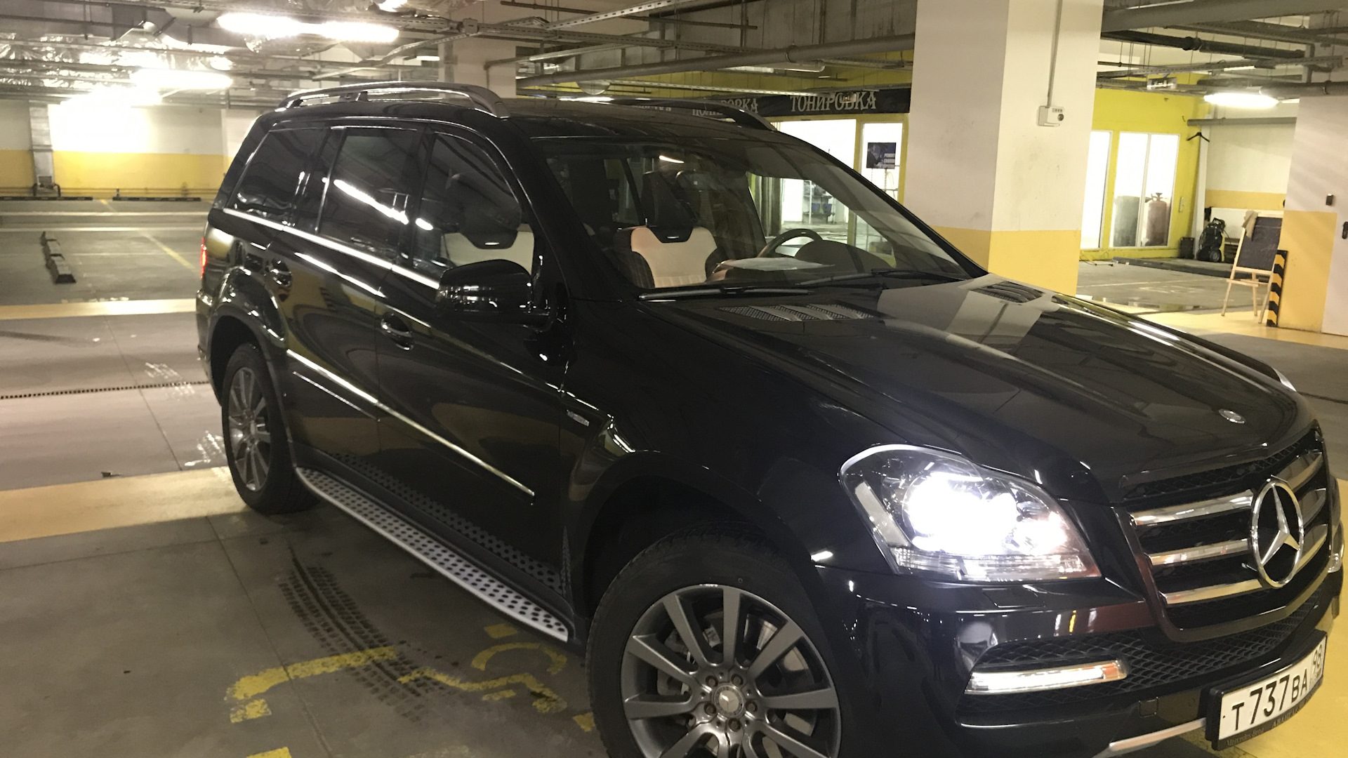 Mercedes gl x164 Grand Edition