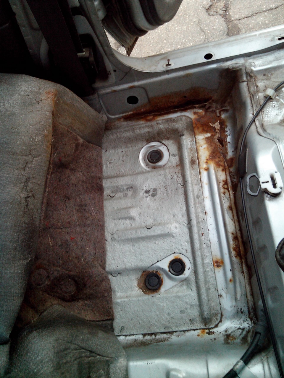 Обновился, ищу сварщика. — Mitsubishi Lancer V, 1,3 л, 1993 года ...