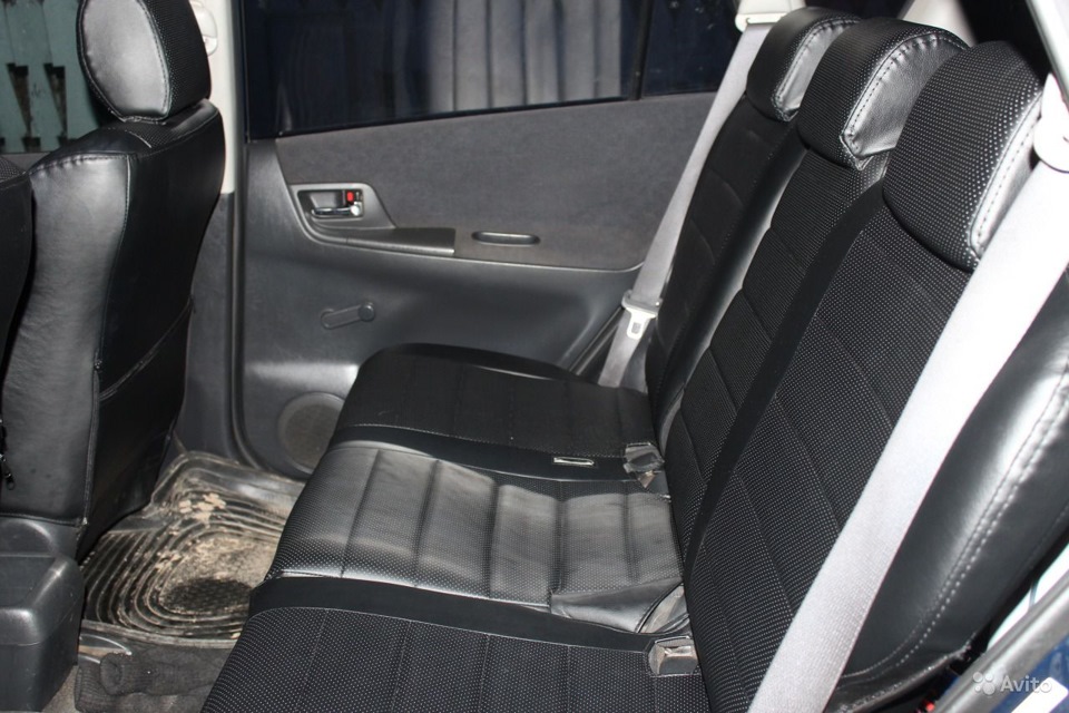 обшивка салона экокожей — Toyota Corolla Verso, 1,6 л, 2003 года ...