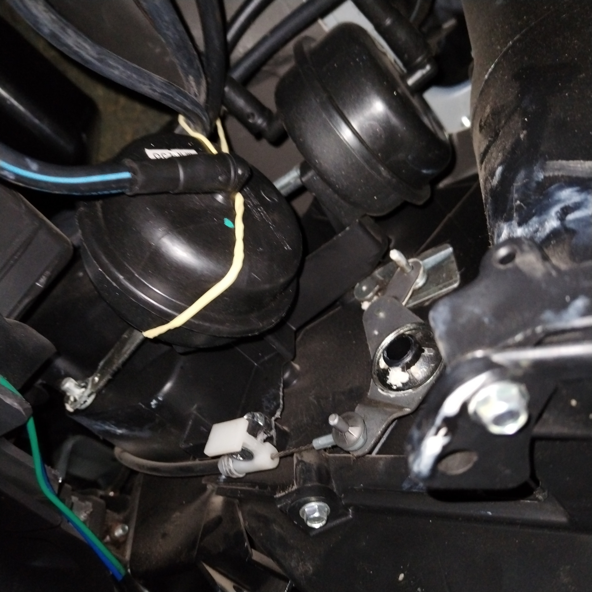 Печка — Daewoo Nexia (N150), 1,6 л, 2008 года | поломка | DRIVE2