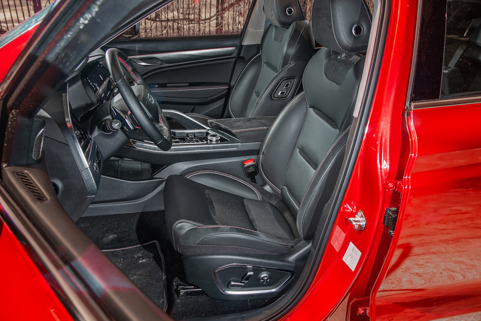 Первый автомобиль geely one. Смотреть фото Первый автомобиль geely one. Смотреть картинку Первый автомобиль geely one. Картинка про Первый автомобиль geely one. Фото Первый автомобиль geely one