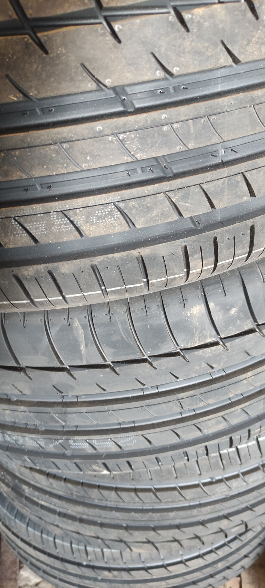 №188. Новая резина Triangle TH201 255/50 R19 — Volkswagen Transporter ...