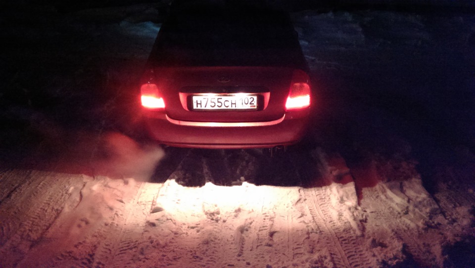 Лампочки в подсветку номера. — Lada Калина седан, 1,6 л, 2007 года ...
