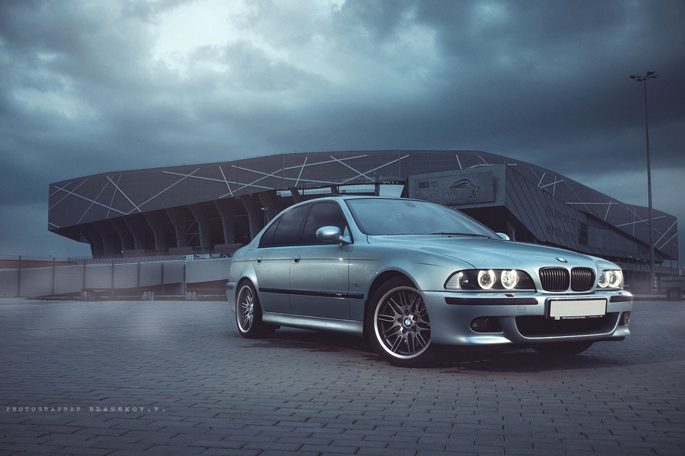 BMW e39 Night Drive