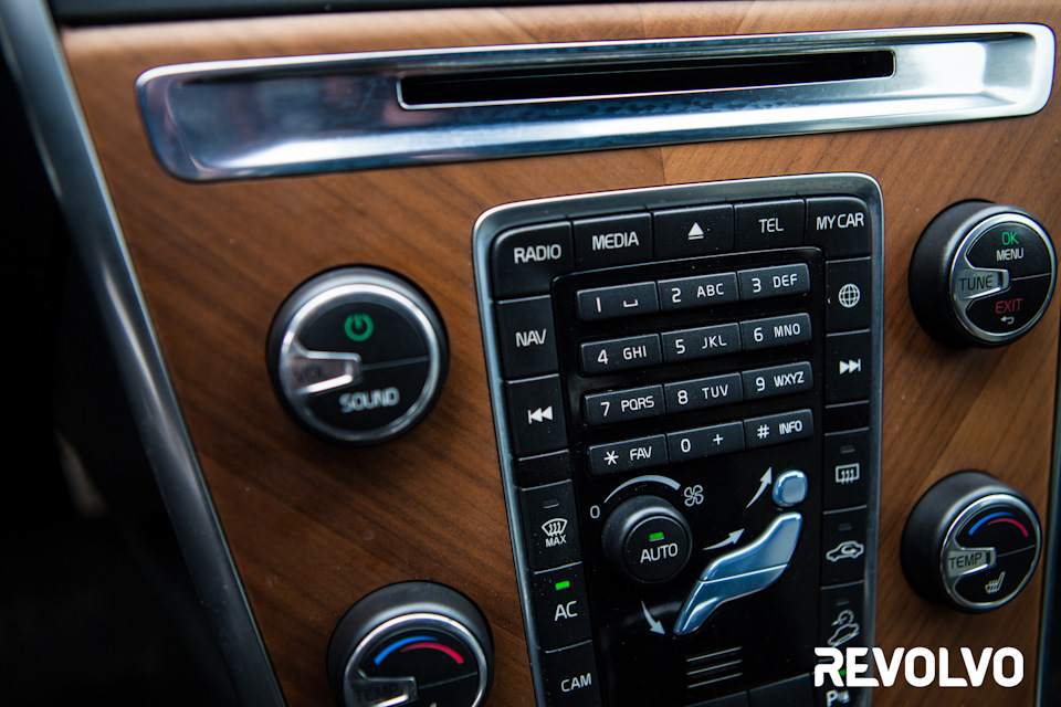 Фото в бортжурнале Volvo XC60 (1G)