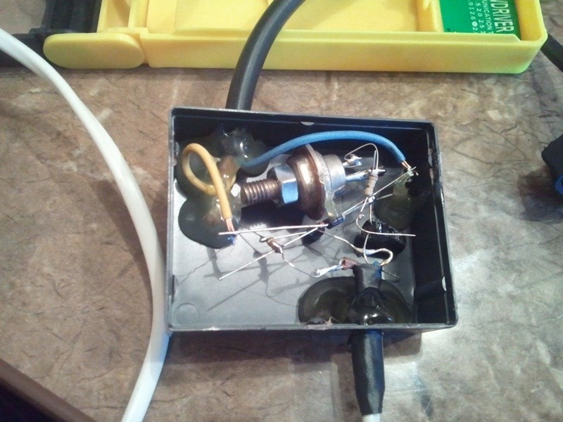 Реле паузы для стеклоочистителей — Lada 21013, 1,5 л, 1989 года ...