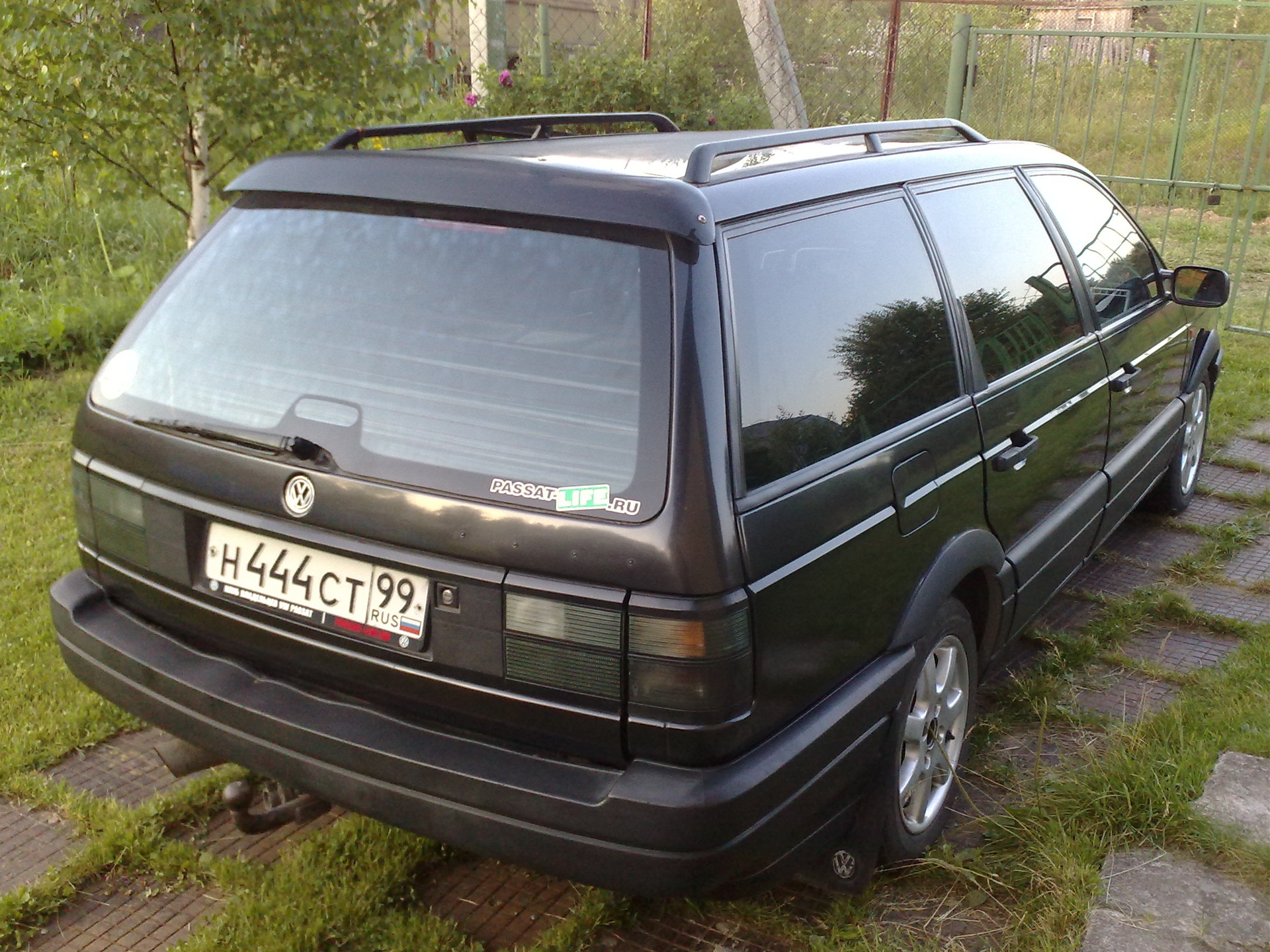 Фольксваген б3 универсал. Passat b3 variant. Пассат б3 универсал черный. Volkswagen Passat variant 1990.