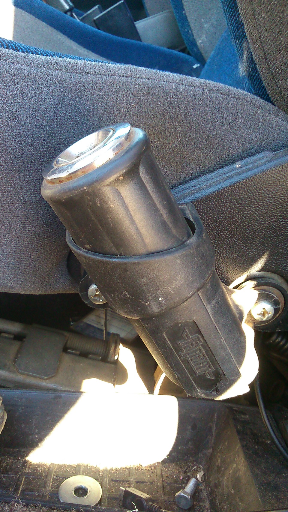 механический блокиратор рулевого вала — Lada 112 Coupe, 2 л, 2007 года ...