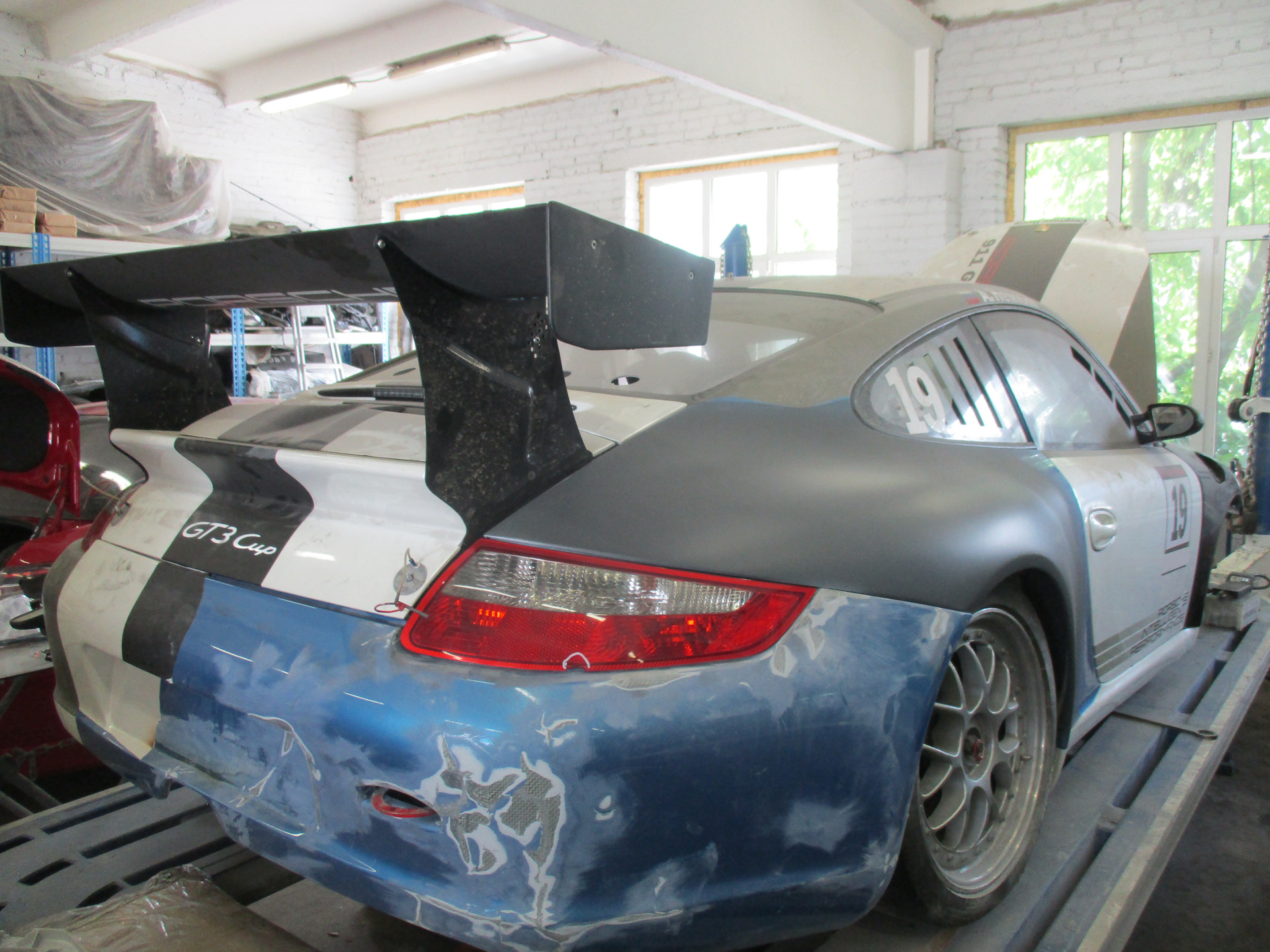 снятие бампера porsche 911 снятие бампера porsche 911