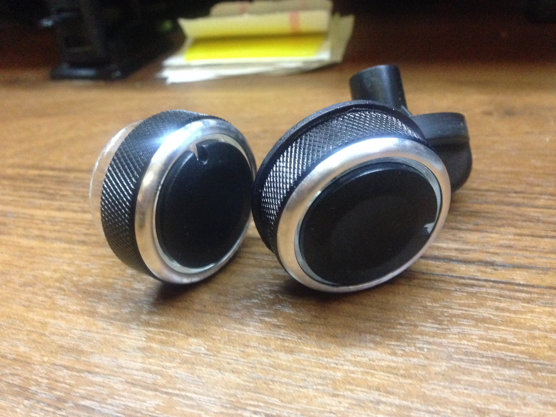 Ручки отопителя sx4. Ручка отопителя 2190. Ручки отопителя калина 2. Ручка отопителя калина 2. Ручки управления отопителем калина гранта led.