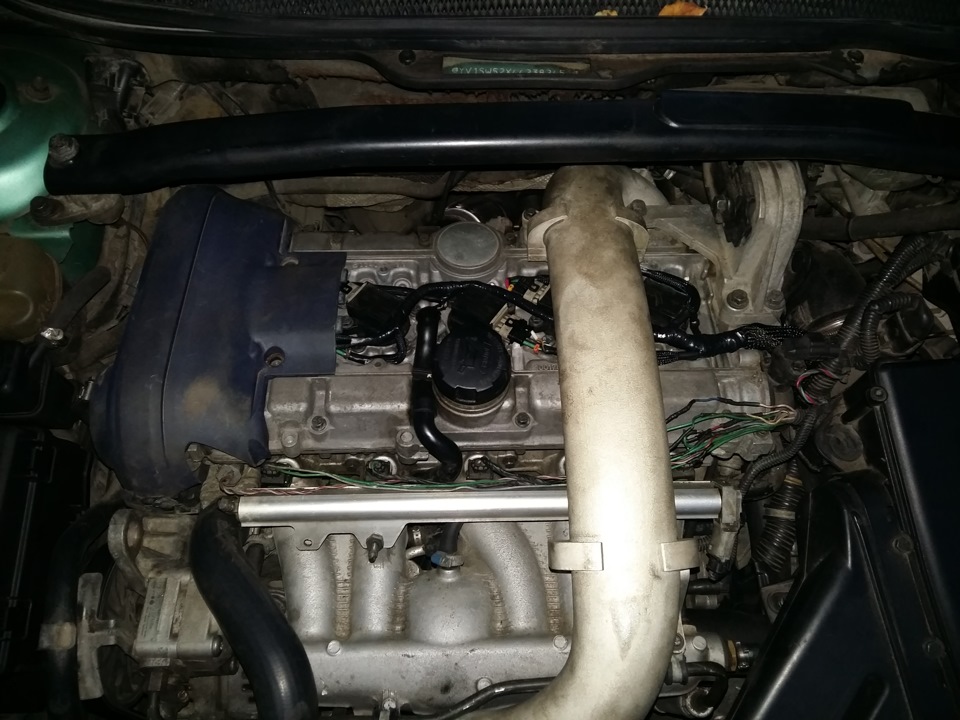 Фото в бортжурнале Volvo V70 R (2G)
