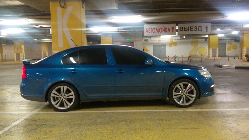 Диски нептун. Skoda Octavia RS r18. Skoda Octavia a5 r18. Octavia RS диски r18.