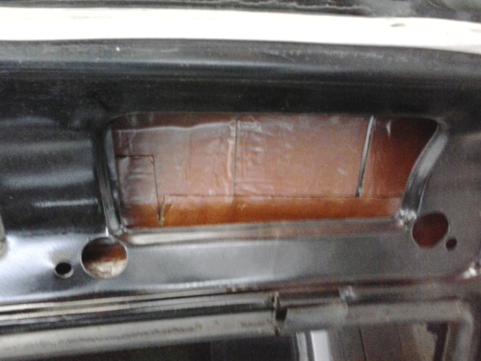 Бюджетная шумка багажника — Lada 2114, 1,6 л, 2009 года | автозвук | DRIVE2