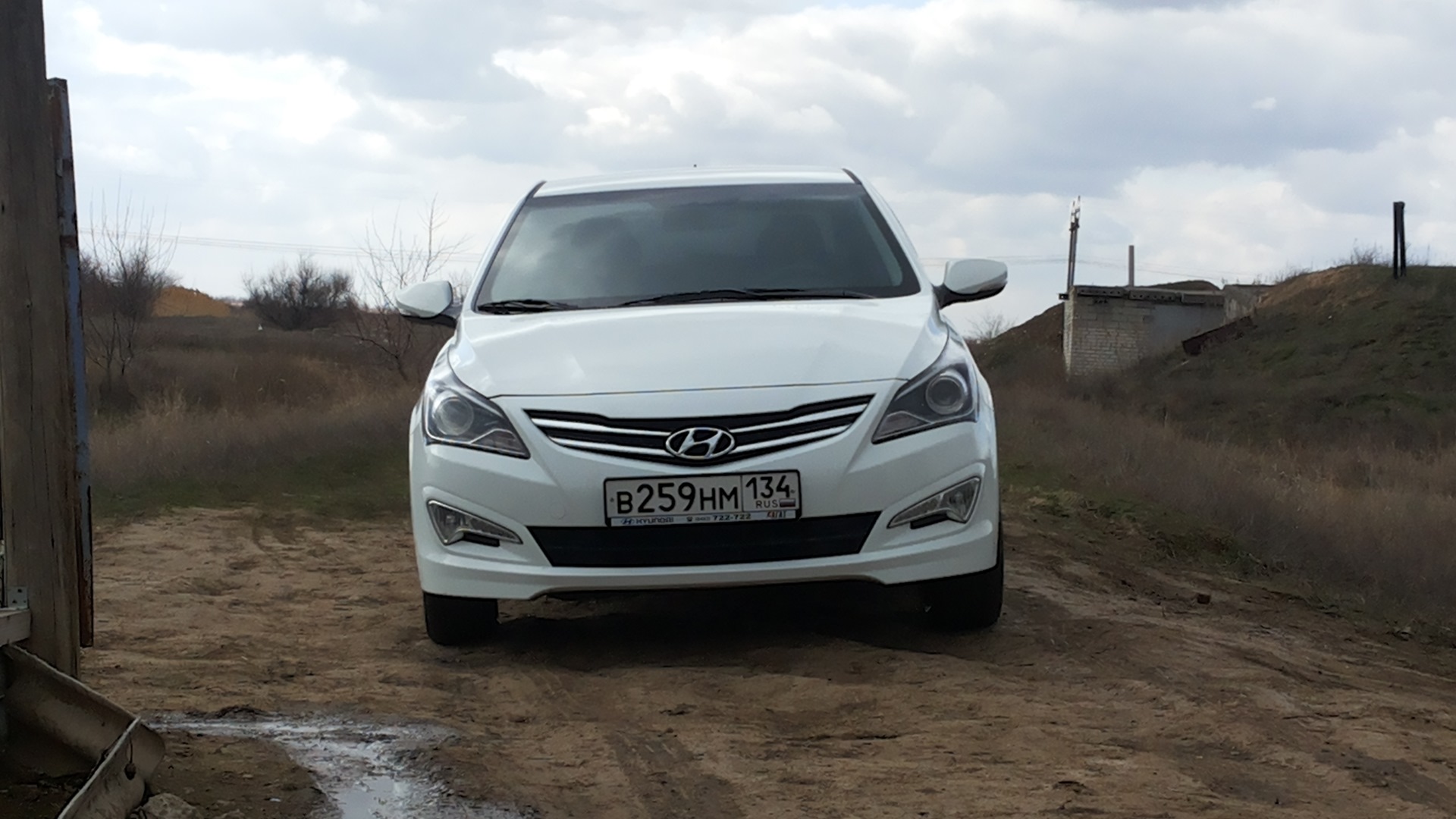 Hyundai Solaris 1.6 бензиновый 2015 | Special edition 500000 на DRIVE2