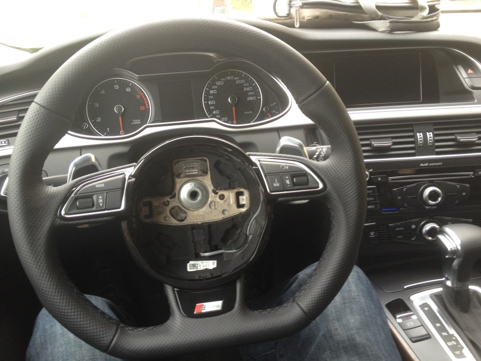 Мультируль ауди а4. Audi s4 b7 руль. Мультируль в audi a3 8p. Ауди а3 8l мультируль. Руль ауди а4 б6.