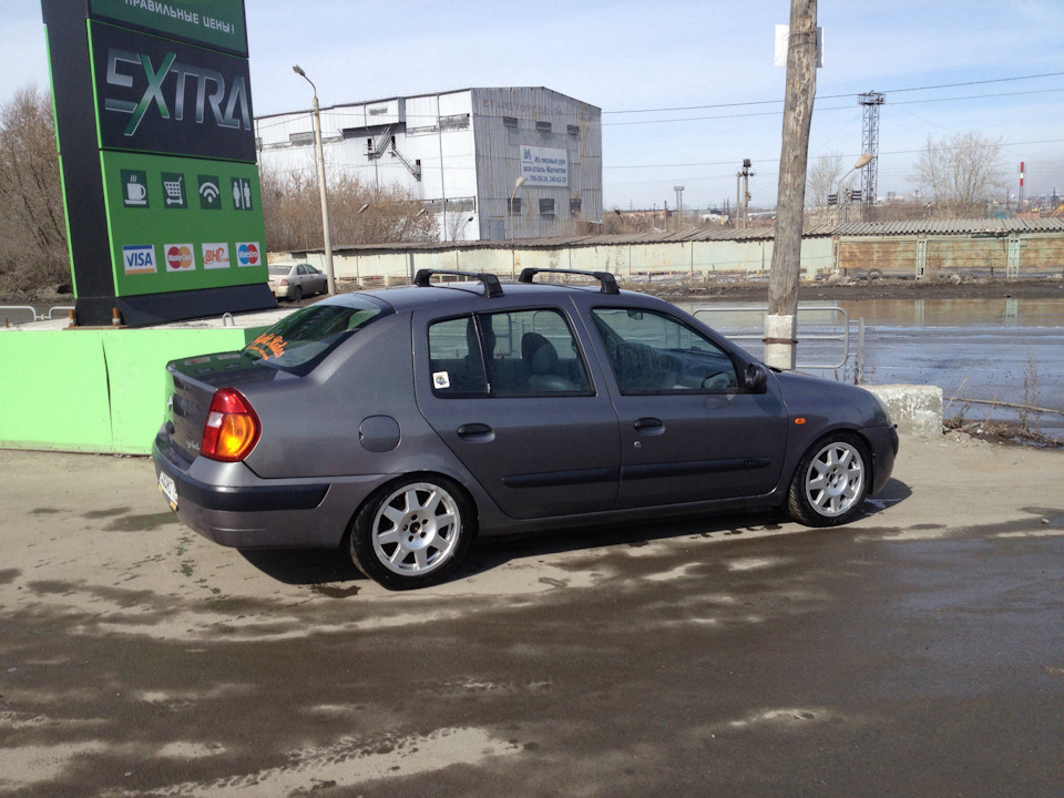 205 р. Рено Симбол на 195 колесах. Renault symbol на дисках Speedline. Рено Симбол резина 205. Рено Симбол 1.4 8кл на r 16 205 55.