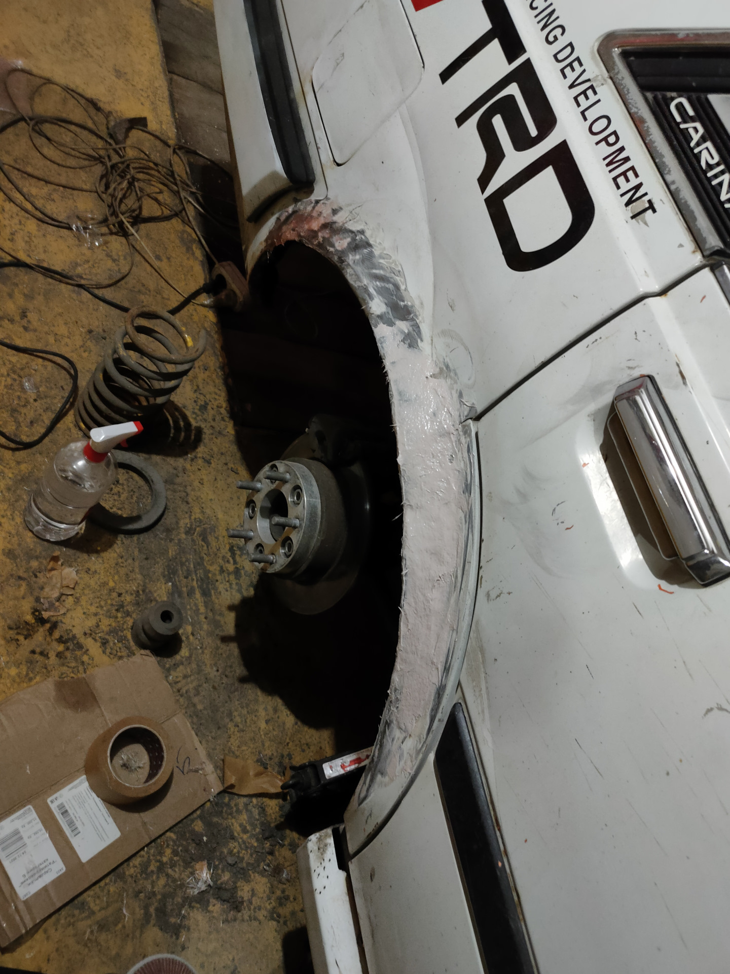 Ремонт задних арок стекловолокном. Часть 1 — Toyota Carina (3G), 1,8 л ...