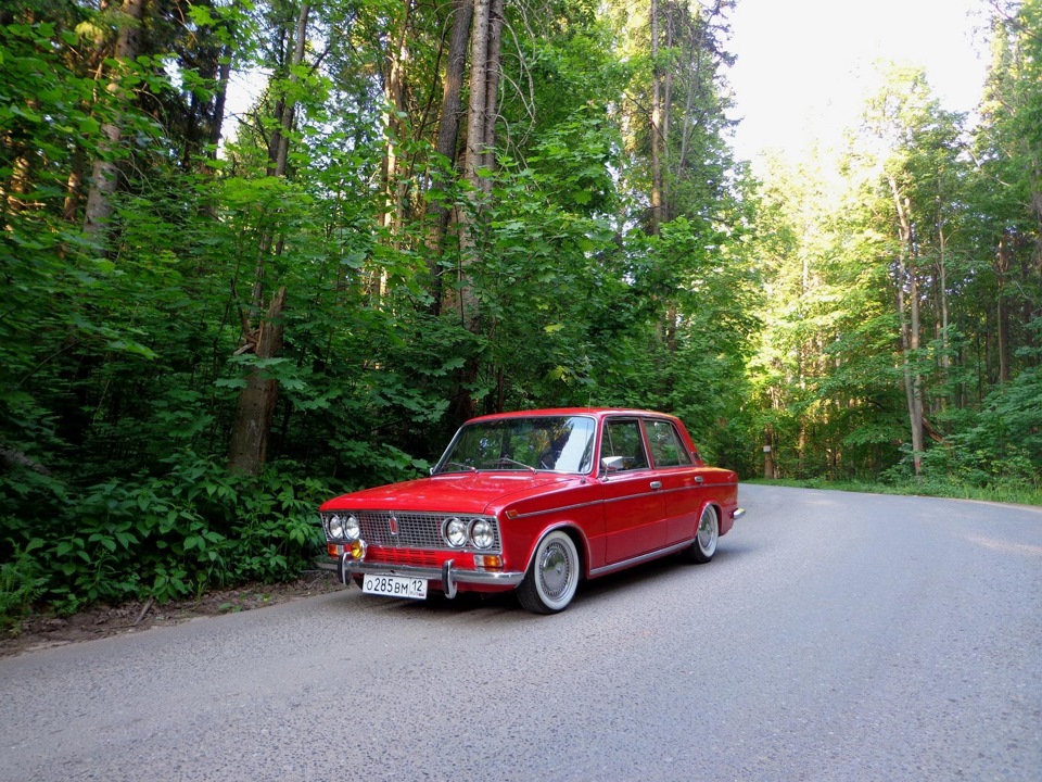 Пофотографировались — Lada 2103, 1,5 л, 1974 года | фотография | DRIVE2