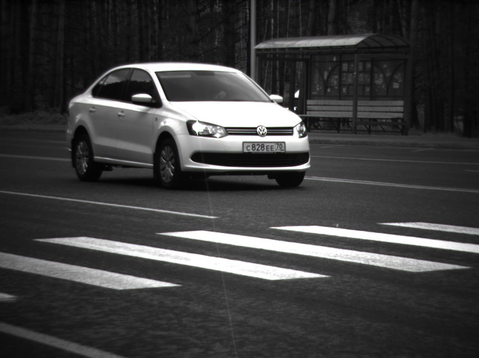 Попался — Volkswagen Polo Sedan, 1,6 л., 2011 года | нарушение ПДД | DRIVE2