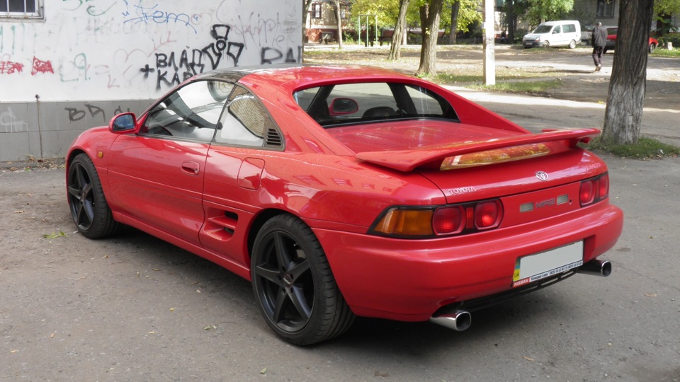 Toyota MR2