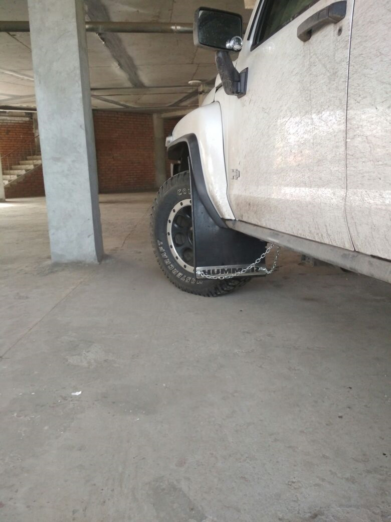 как то так) — Hummer H3