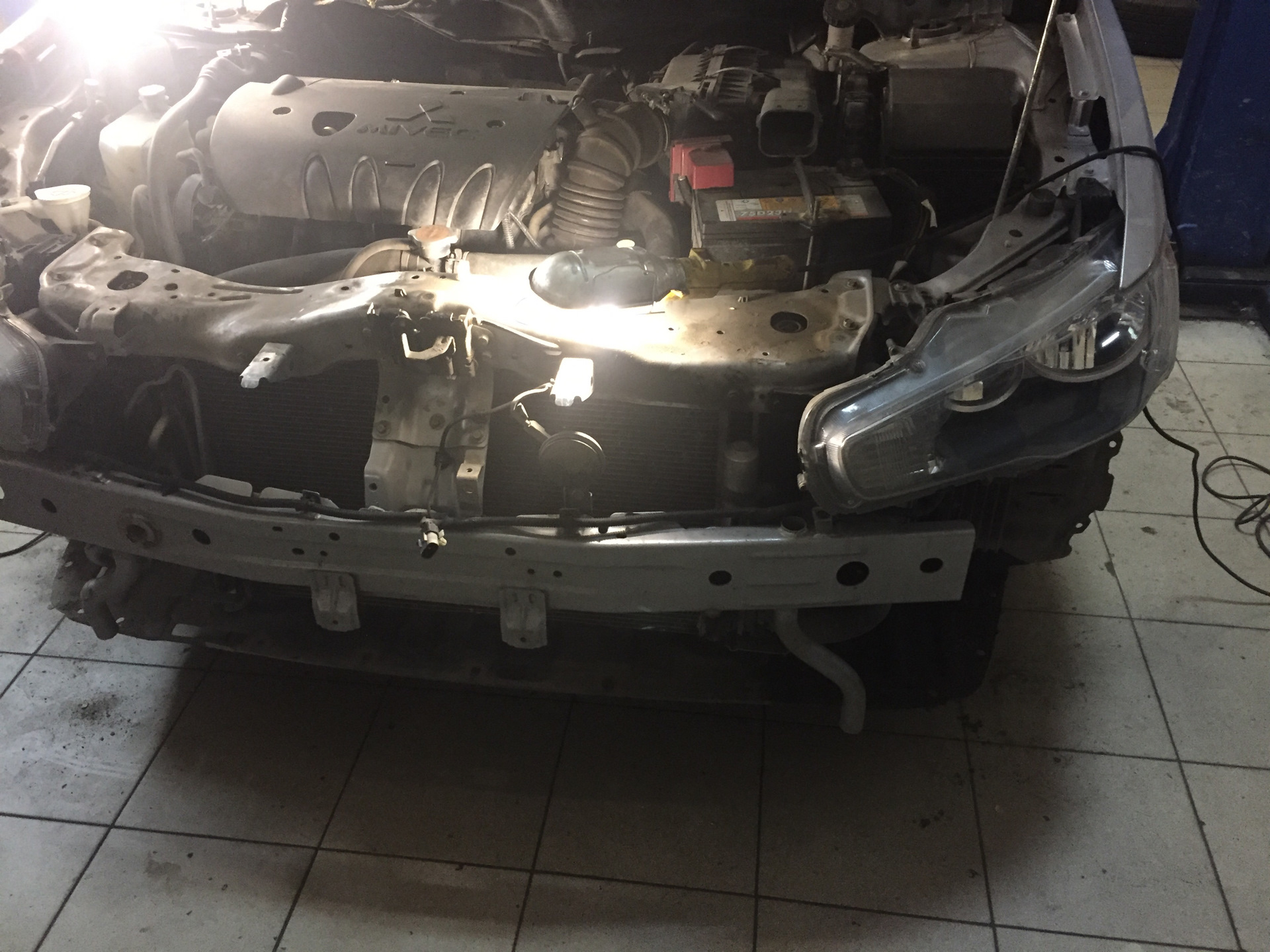 Как снять радиатор лансер 9 Замена радиатора вариатора - Mitsubishi Lancer X, 1,8 л, 2008 года своими руками