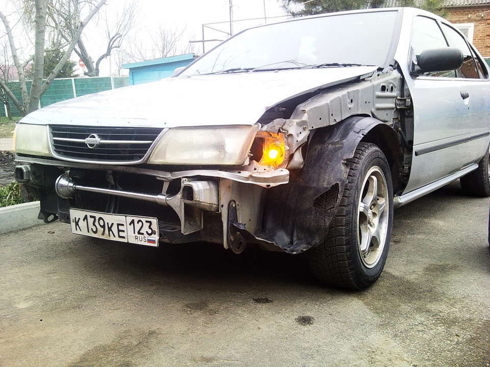 Восстание машин! — Nissan Sunny (B14), 1,5 л, 1997 года | просто так ...