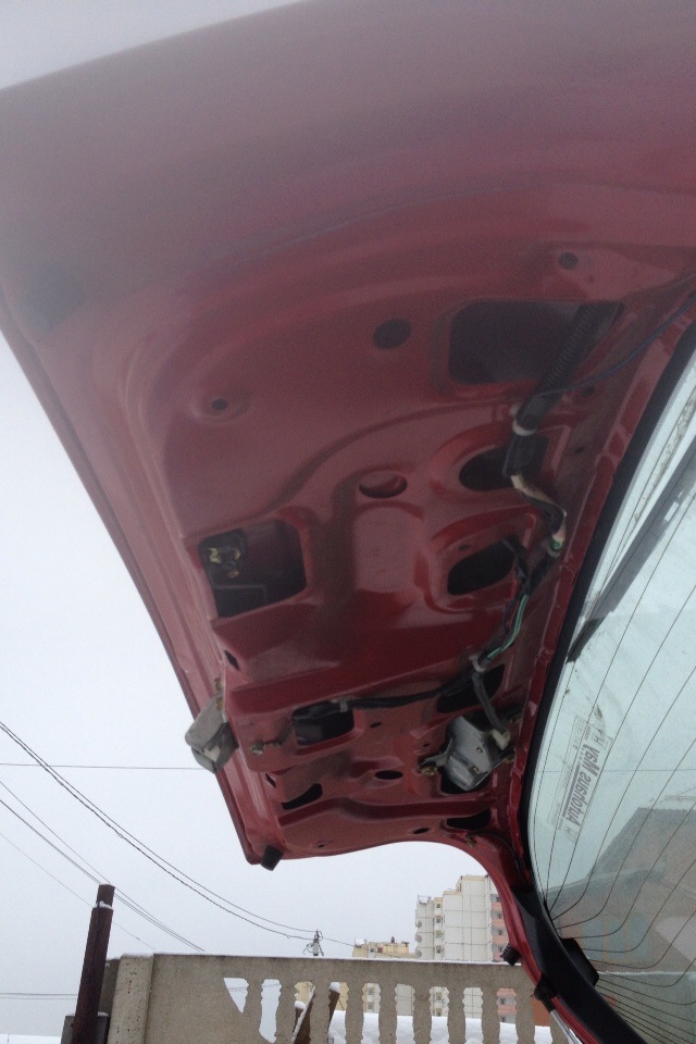 Вода в багажнике! — Honda Civic Hatchback (6G), 1,4 л, 1997 года ...