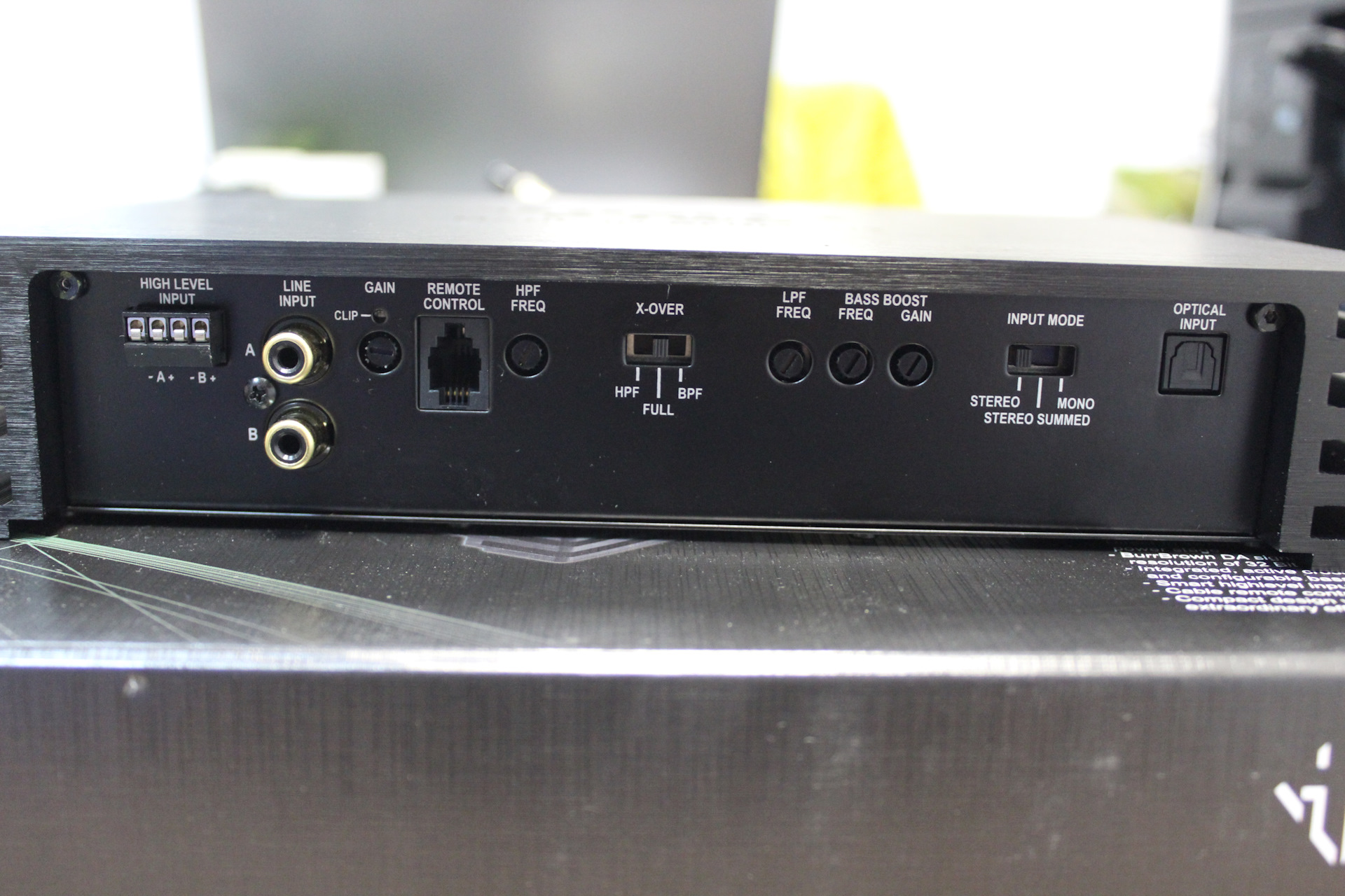 Встроенный цап. Helix p one. Helix p10 e. Процессор Resolute DSP mk2 Limited Edit. Bass Boost Freq что это на усилителе