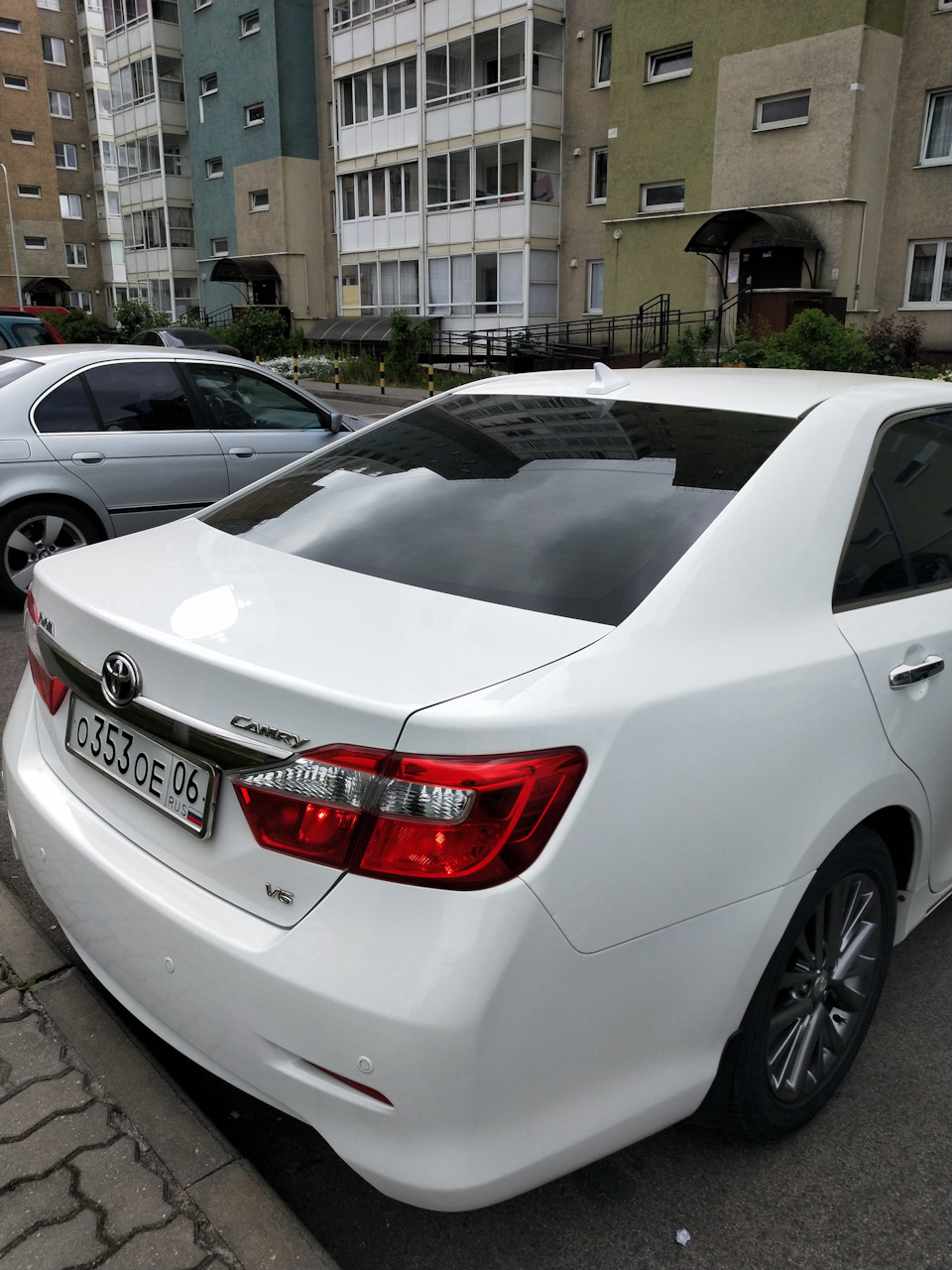 Плавник на крышу — Toyota Camry (XV50), 3,5 л, 2013 года | стайлинг | DRIVE2