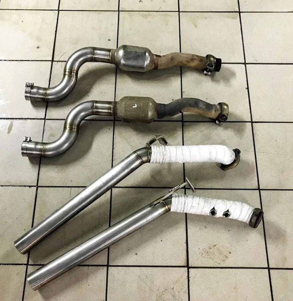 Скромное знакомство с соседями — Установил Downpipe + удалил резонатор —  Mercedes-Benz CLS (C218), 4,7 л, 2011 года | тюнинг | DRIVE2