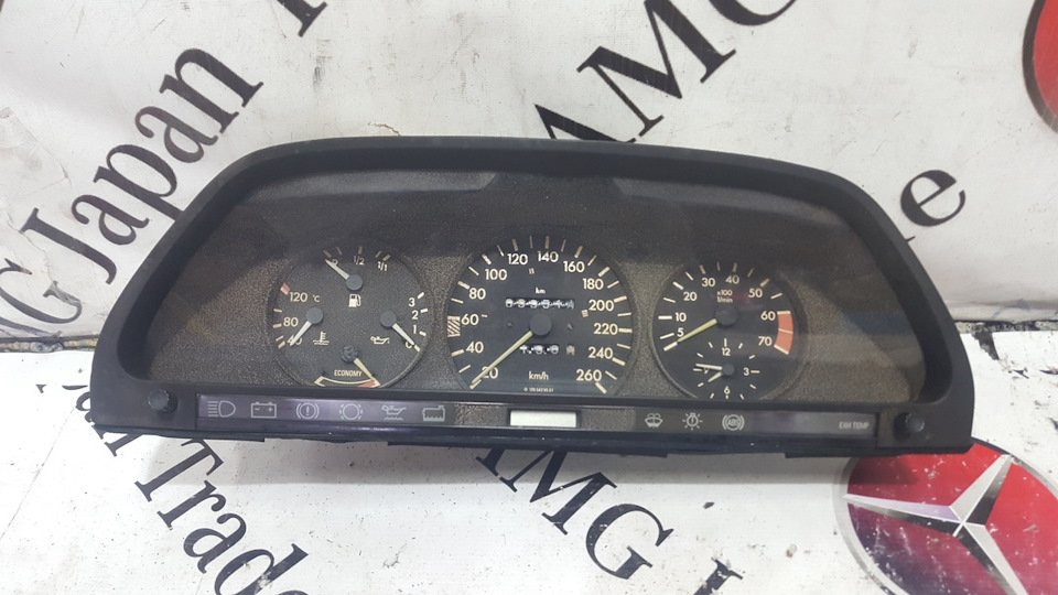 Приборная панель на Mercedes-Benz W126 5.6 — AMG Japan Trade на DRIVE2