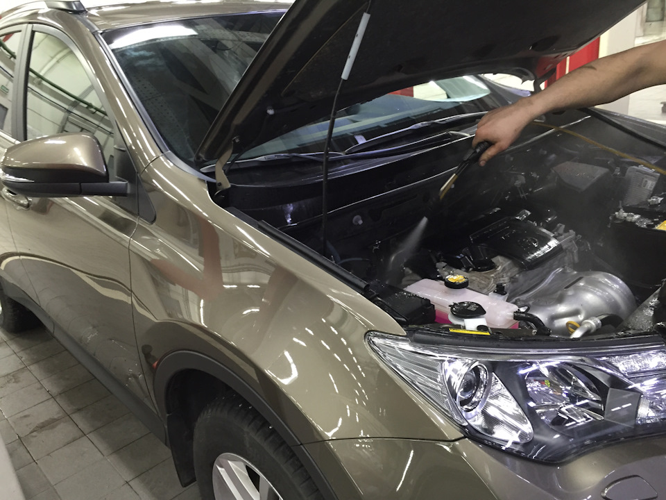 Авто плюс выбор есть рав 4 тигуан