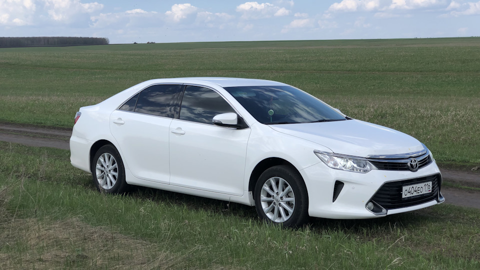 Камри белая фото Toyota Camry (XV50) 2.0 бензиновый 2015 Белый корабль на DRIVE2