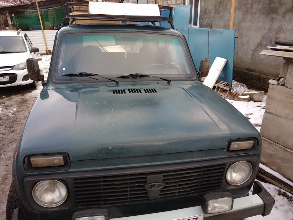 Багажник на крышу Нива — Lada 4x4 3D, 1,7 л, 2002 года | своими руками ...