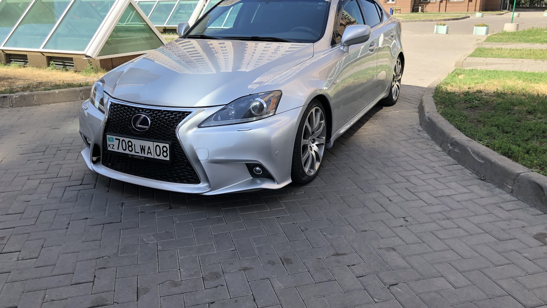 Lexus is250 Р¶РµРјС‡СѓР¶РЅС‹Р№