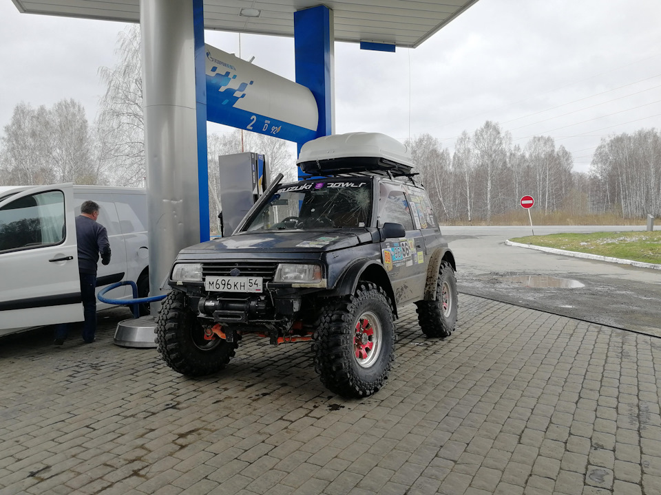 Проставки для увеличения клиренса Infiniti M III — AUTODVC на DRIVE2