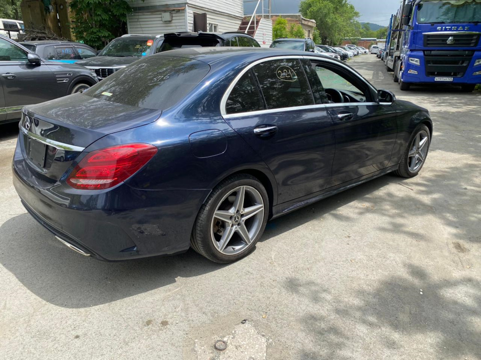 Фото в бортжурнале Mercedes-Benz C-Class (W205)